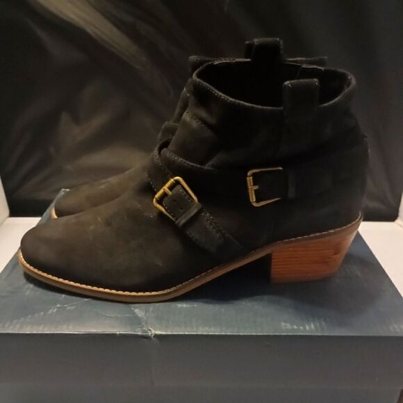 💯🔥COLE HAAN WOMEN'S JENSYNN BOOTIE BLACK SUEDE/ANTIQUE SIZE 9.5🔥🔥NEW WITH - Picture 1 of 7